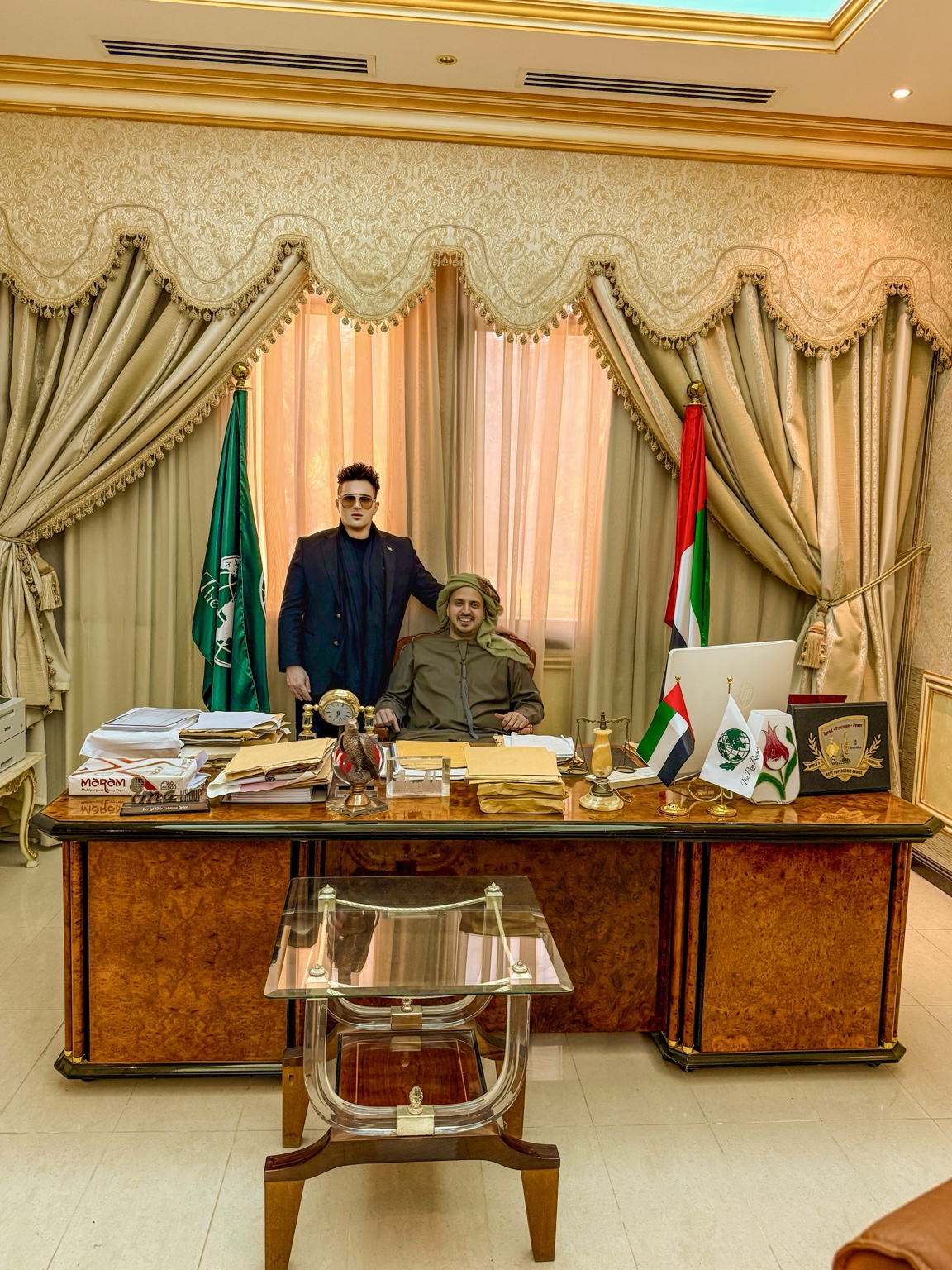 Meeting in the UAE executive office