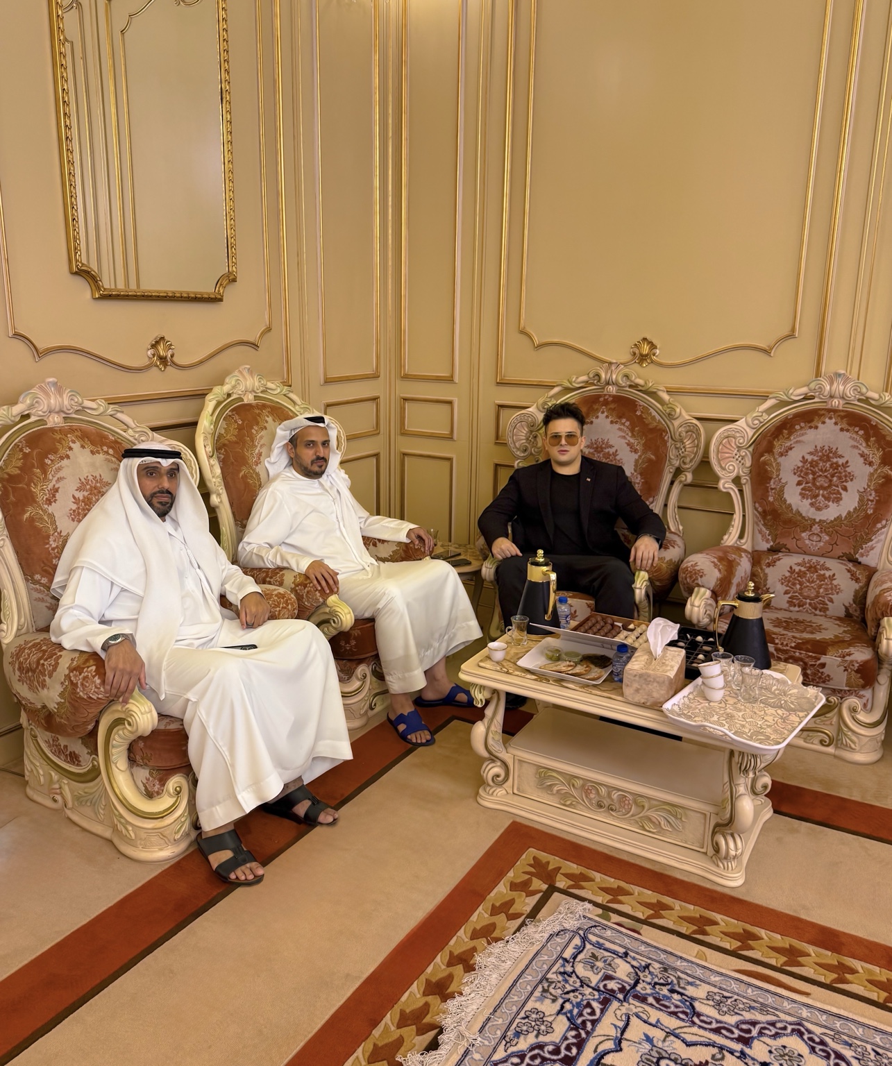 Discussion in the UAE reception hall