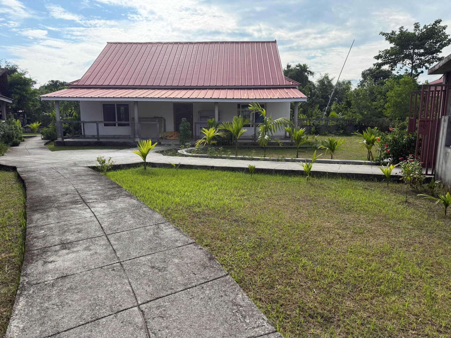 Veranda and garden paths — Ratuwamai, Koshi Province, Nepal