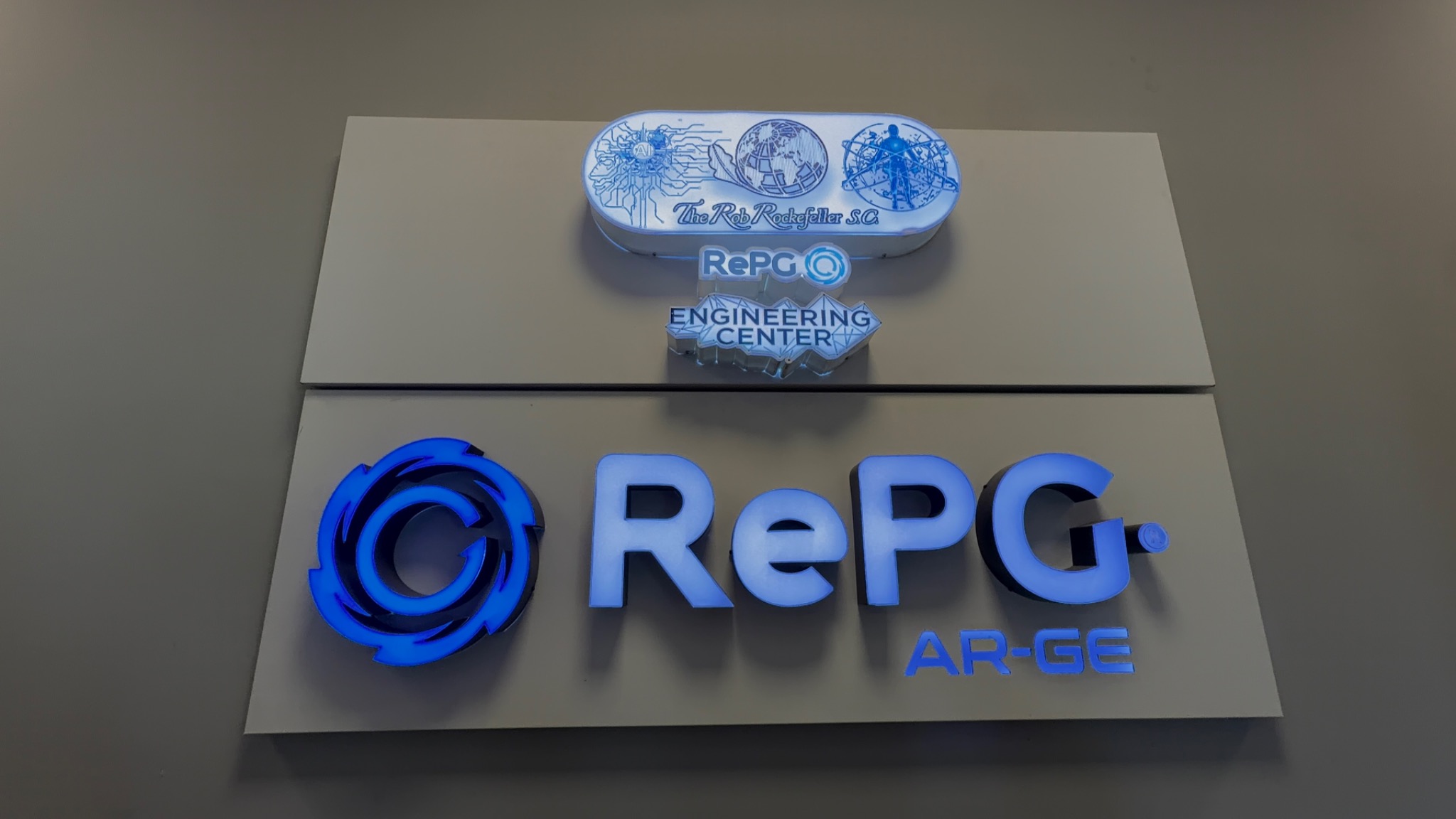 R. Rockefeller S.C. and RePG signage displayed inside the facility.